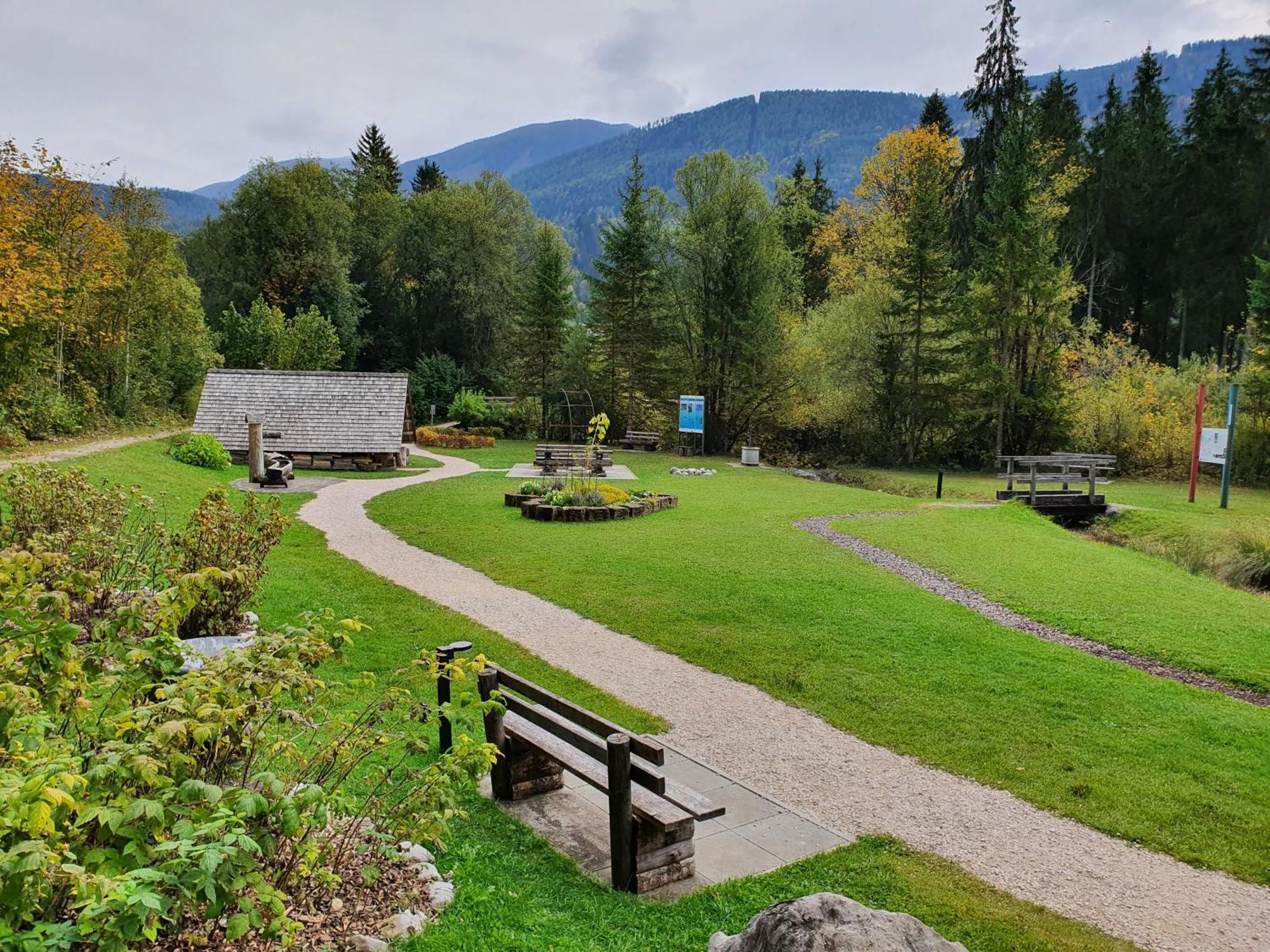 Pension Alpenhaus Vorderstoder Luaran gambar