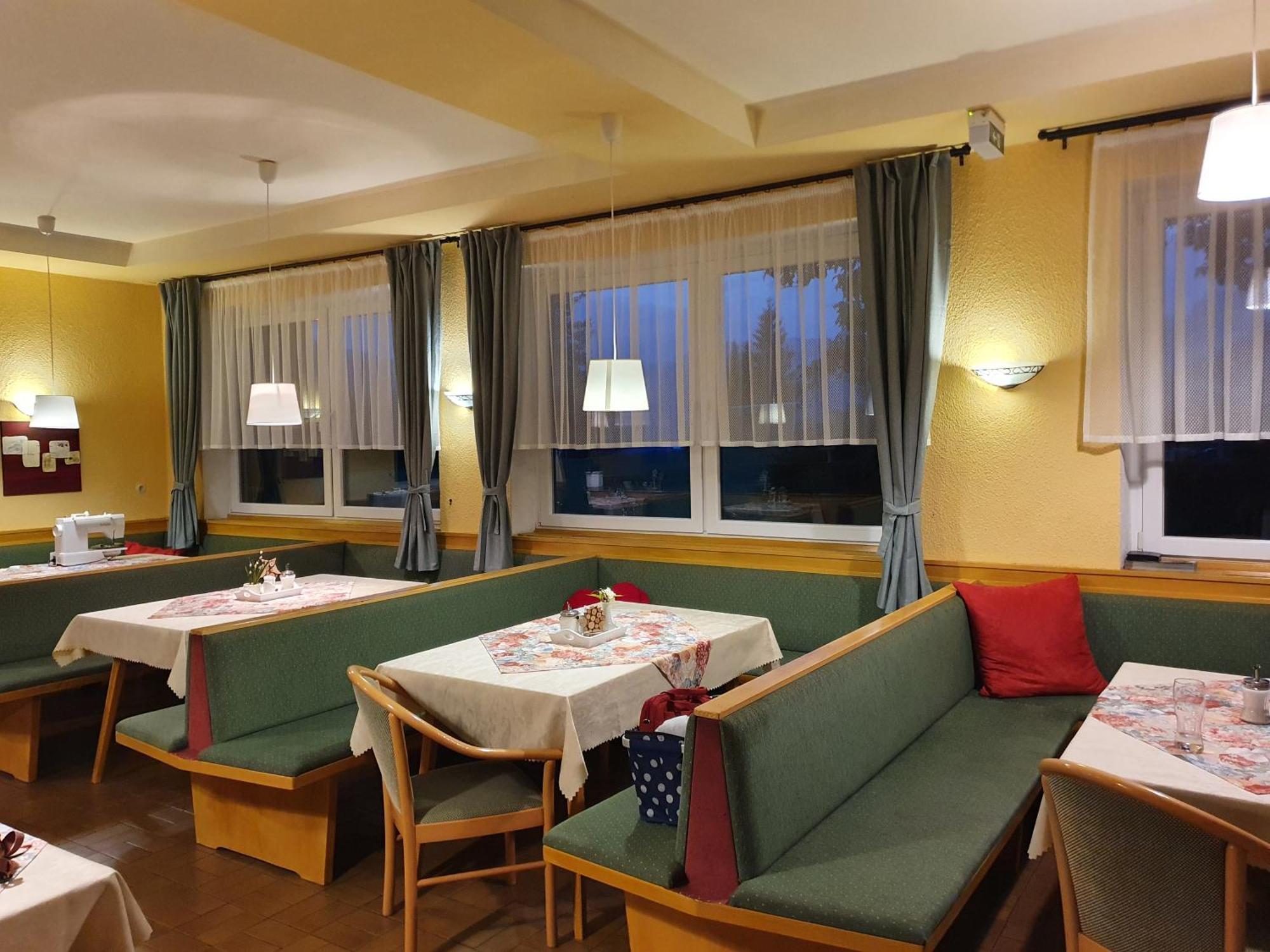 Pension Alpenhaus Vorderstoder Luaran gambar